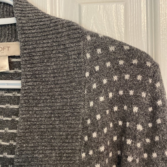 BOGO FREE Cardigan - Picture 2 of 3